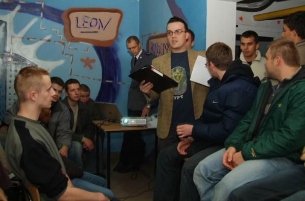 DS szkolenie studentow przez policje 008.jpg
